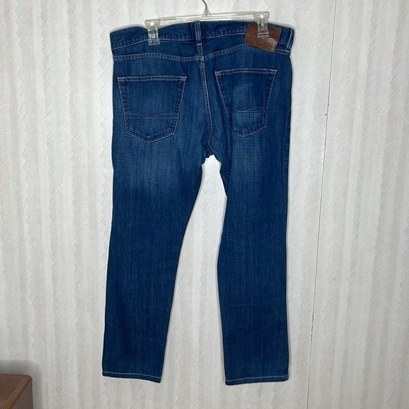HUGO BOSS Texas Jeans Size 36 - Picture 3 of 5